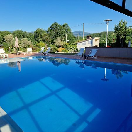 B&B Podere Montese 빌라프랑카 인 루니지아나 외부 사진