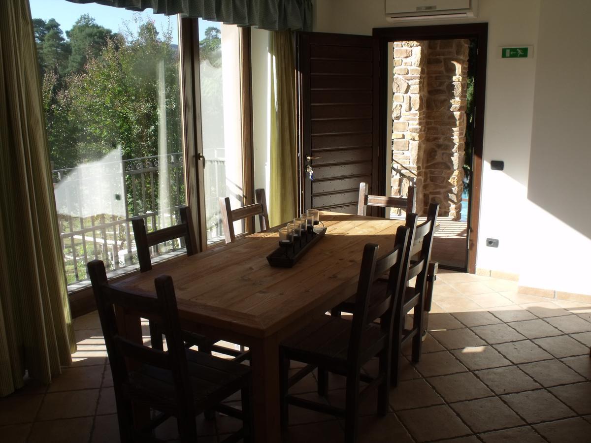 B&B Podere Montese 빌라프랑카 인 루니지아나 외부 사진