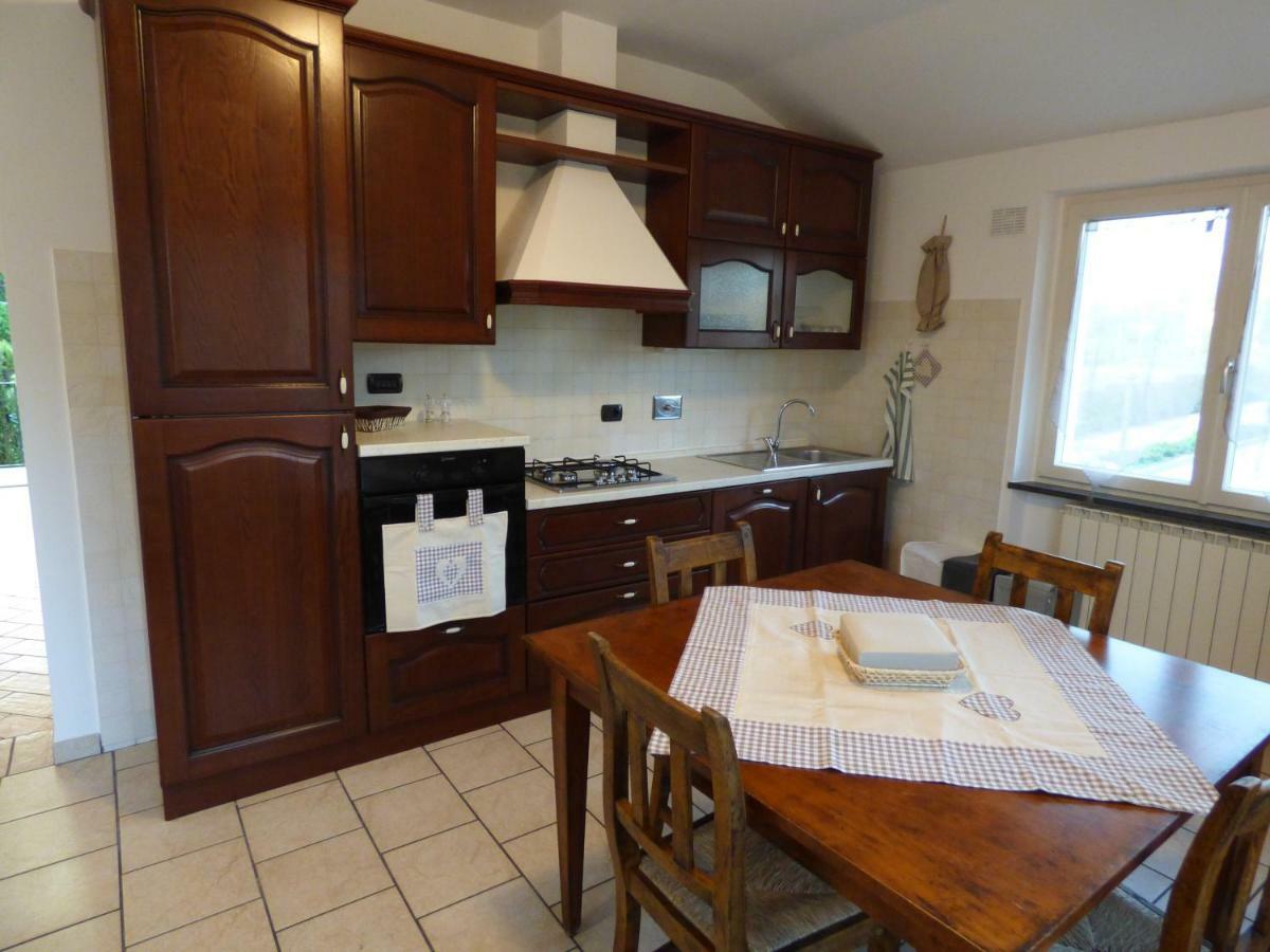 B&B Podere Montese 빌라프랑카 인 루니지아나 외부 사진